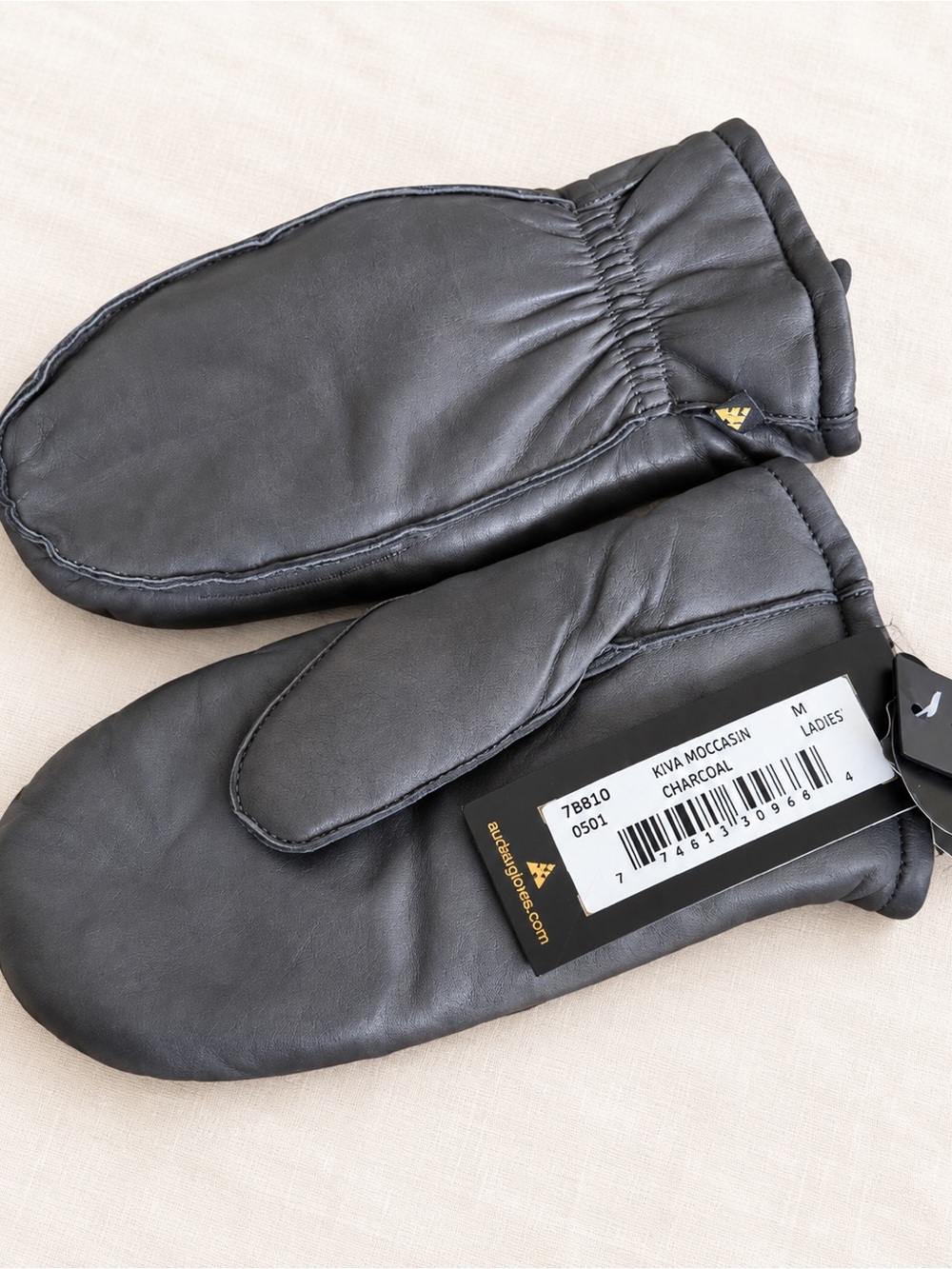 Auclair Women’s Kiva Leather Moccasin Mittens Charcoal M NWT